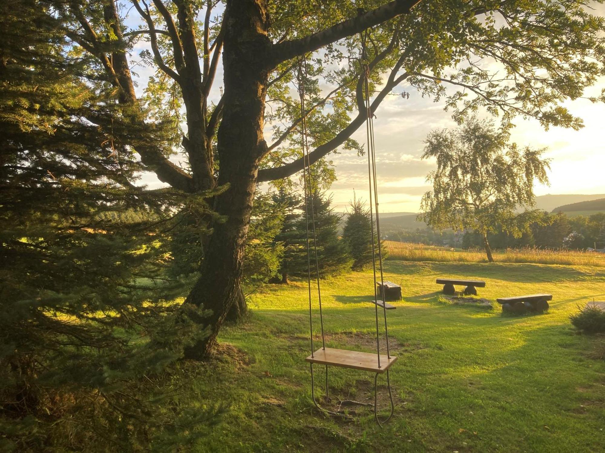 K Zastavce 557 Villa Kovářská Buitenkant foto
